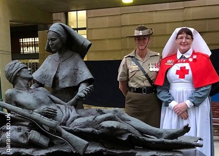  Replica WWI ANZAC uniform Trudie Stables with Lt Col Jill Ikin RAANC at the Nurses Memorial ANZAC Square Brisbane