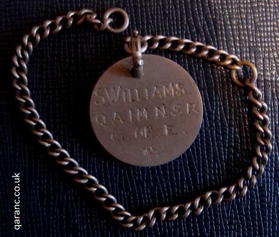 engraved silver id bracelet world war one qaimns
