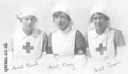 VAD WW1 Uniform Photo of Three Sisters