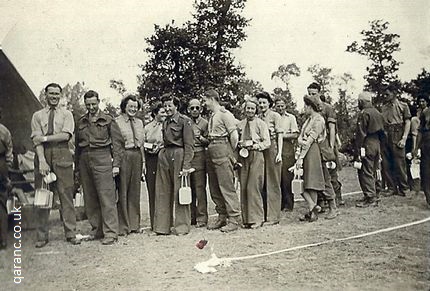 Waiting for Food Bayeux 1944 101 BGH